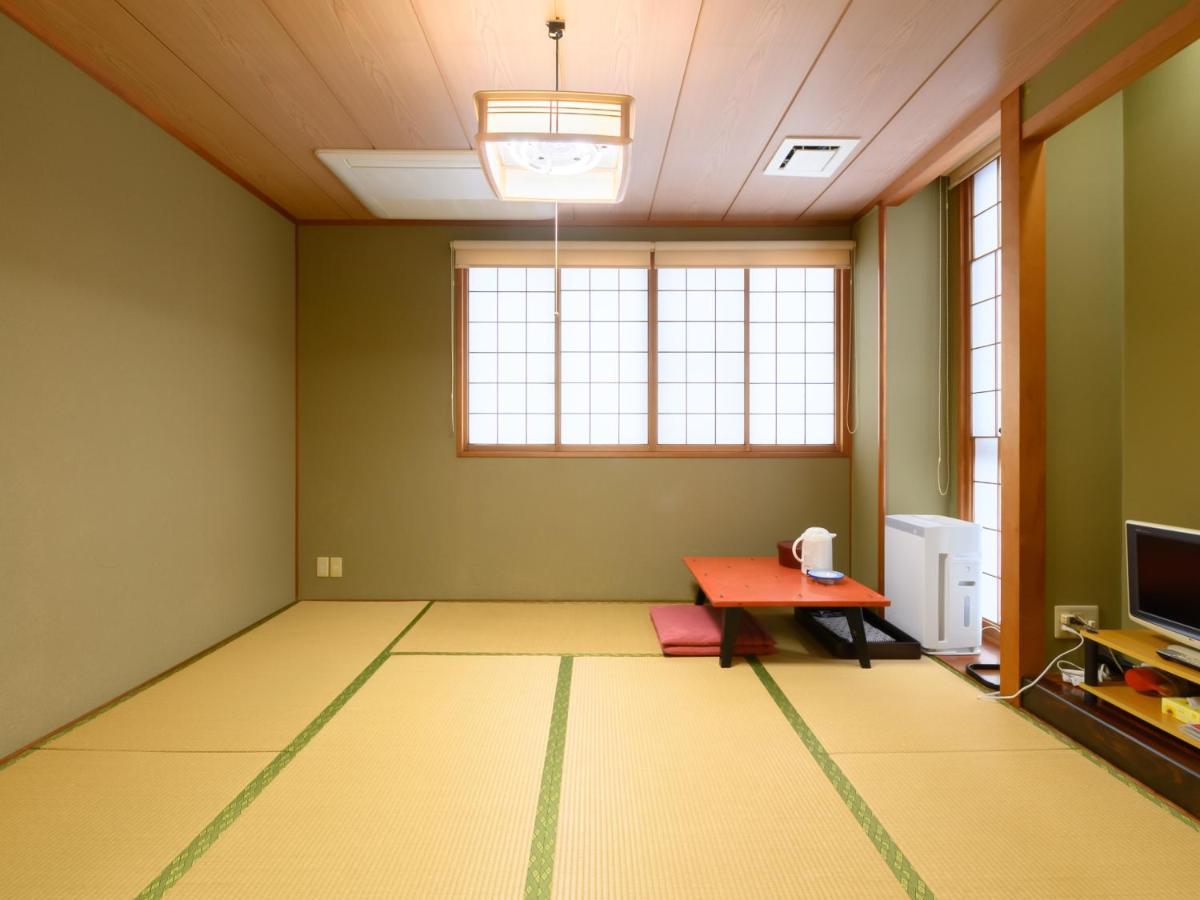 Tabist Business Ryokan Hotel Yukimiso Toyama Station Exterior foto